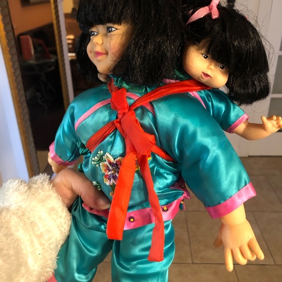 Asian Chinese Woman Carrying Child Cloth Dolls 13 inch mom and baby. Please read - Picture 8 of 15